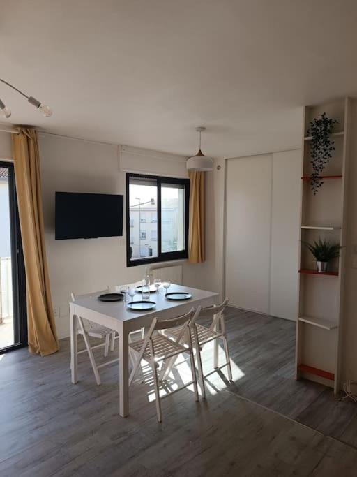 Grand Studio Avec Balcon En Bord De Mer Palavas-les-Flots Zewnętrze zdjęcie